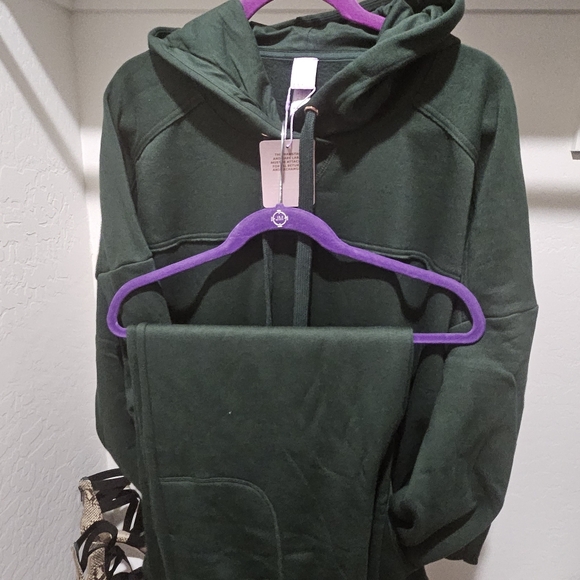 Savage Fenty Xssential Oversized Hoodie and Jogger pants, L, Deep Forest Green - Picture 2 of 4